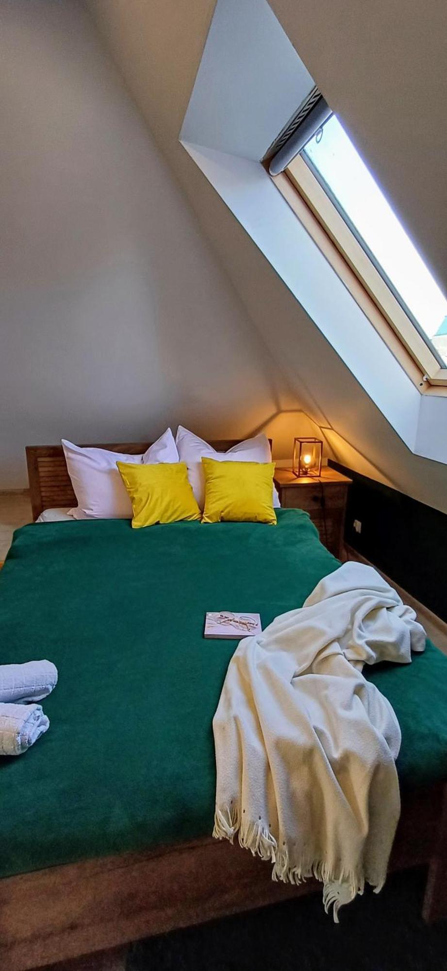 Apartament Pod 12 B Bielsko-Biała Dış mekan fotoğraf